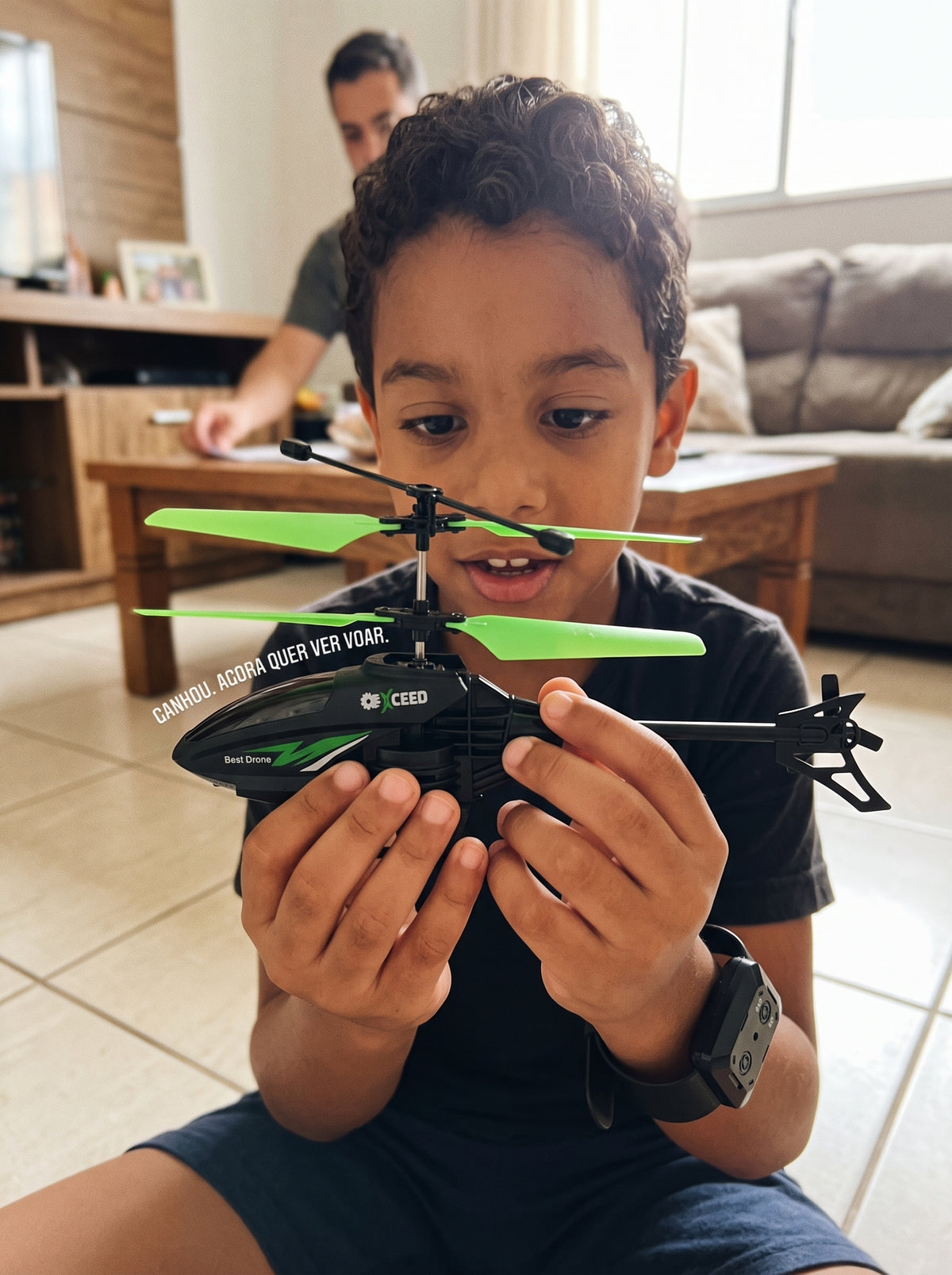 Helicóptero de Controle Remoto USB | A Diversão Começa Quando Ele Decola